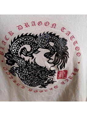 True Vintage T-shirt XL No Boundaries Y2K Black Dragon Tattoo Beige Graphic